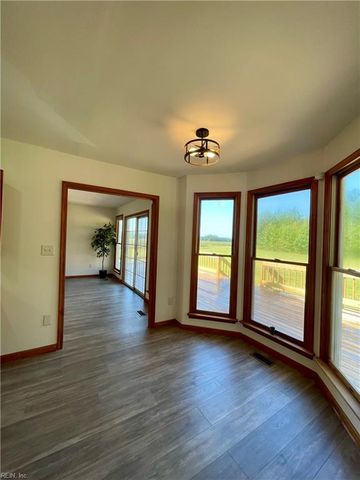 26044 Meherrin RD, Capron, VA 23829