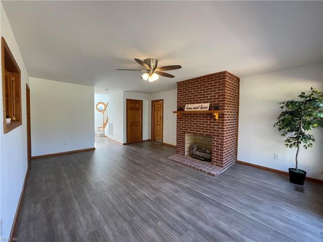 26044 Meherrin RD, Capron, VA 23829