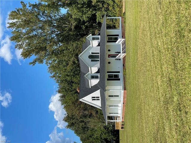 26044 Meherrin RD, Capron, VA 23829