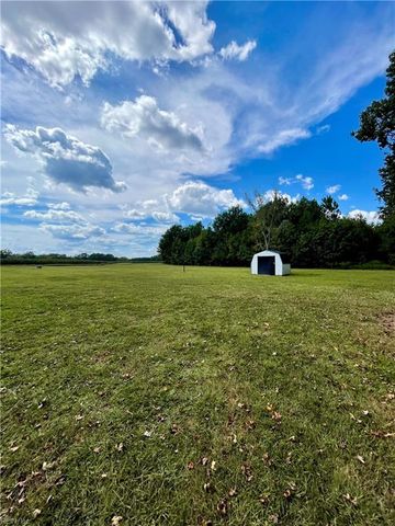 26044 Meherrin RD, Capron, VA 23829