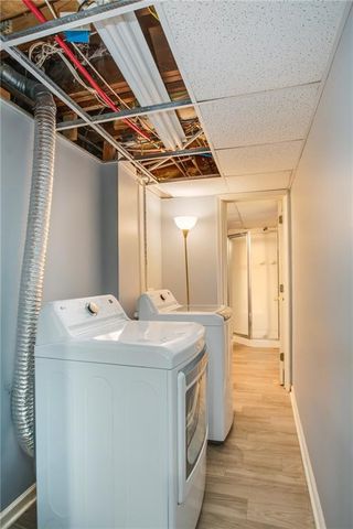 5523 W 70th Terrace, Prairie Village, KS 66208
