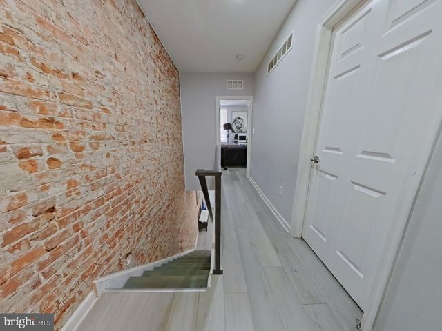 3326 W CUMBERLAND ST, Philadelphia, PA 19132