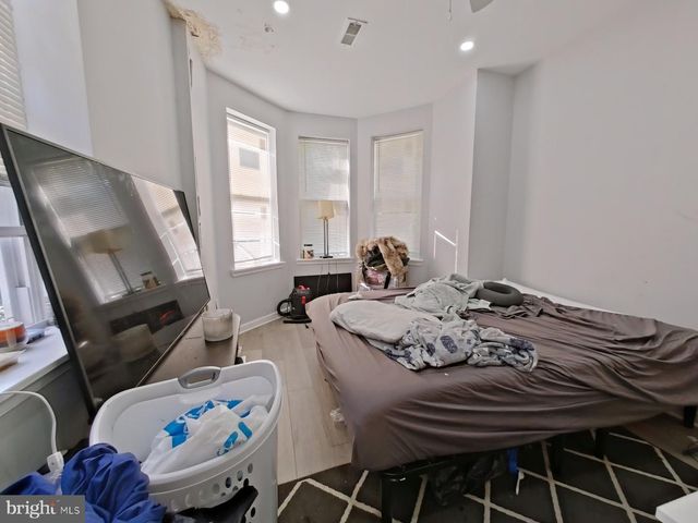 3326 W CUMBERLAND ST, Philadelphia, PA 19132