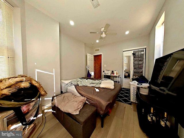 3326 W CUMBERLAND ST, Philadelphia, PA 19132