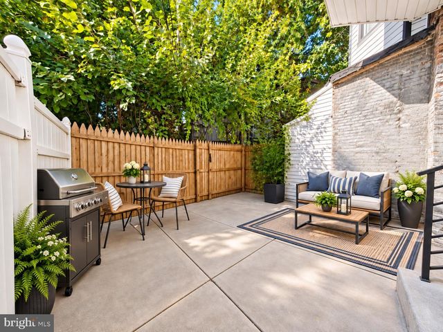 3326 W CUMBERLAND ST, Philadelphia, PA 19132