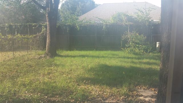 1715 Hazelwood Street, Conroe, TX 77301