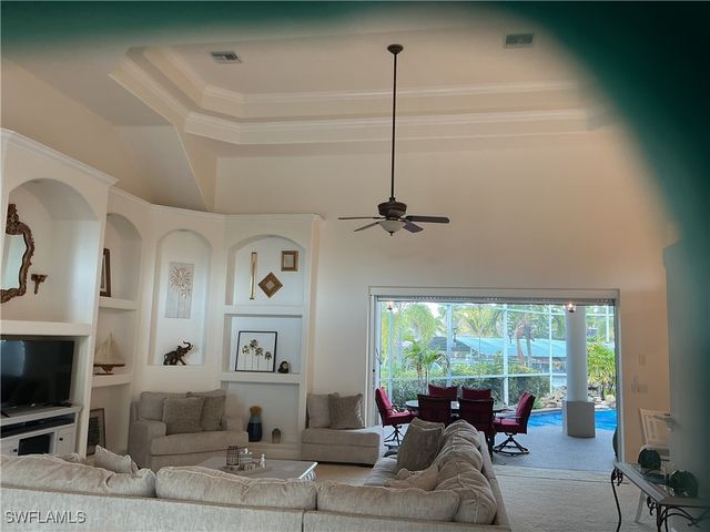 2605 Beach PKWY W, Cape Coral, FL 33914