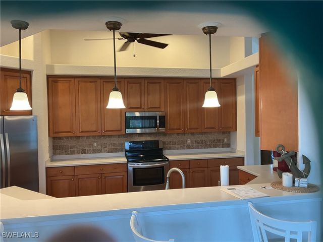 2605 Beach PKWY W, Cape Coral, FL 33914