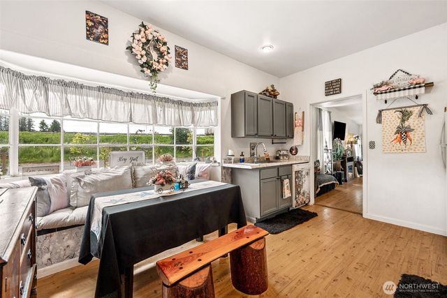 8512 Driftwood Lane, Castle Rock, WA 98611