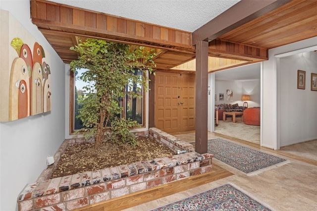 3369 Alginet Drive, Encino, CA 91436