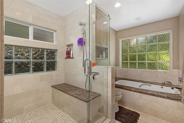 3369 Alginet Drive, Encino, CA 91436