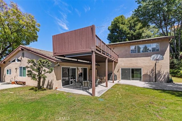 3369 Alginet Drive, Encino, CA 91436