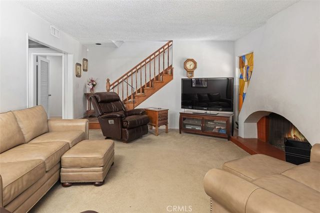 3369 Alginet Drive, Encino, CA 91436