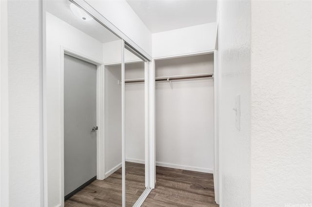 94-1151 Mopua Loop L8, Waipahu, HI 96797