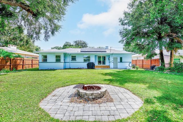 100 N ARCTURAS AVENUE, Clearwater, FL 33765