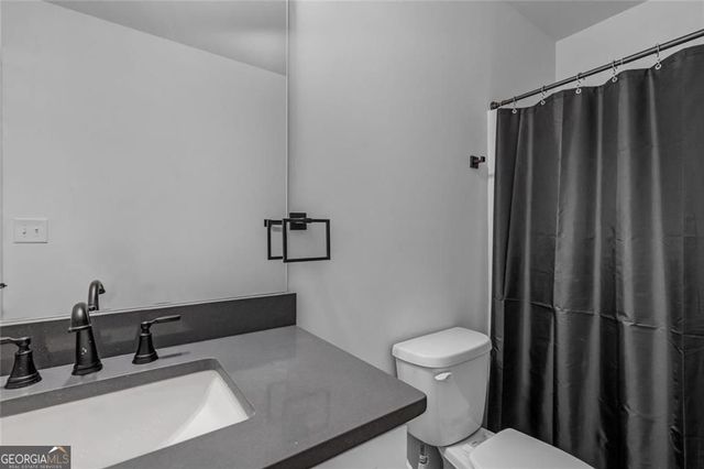 5466 Whitehall Road, Lula, GA 30554