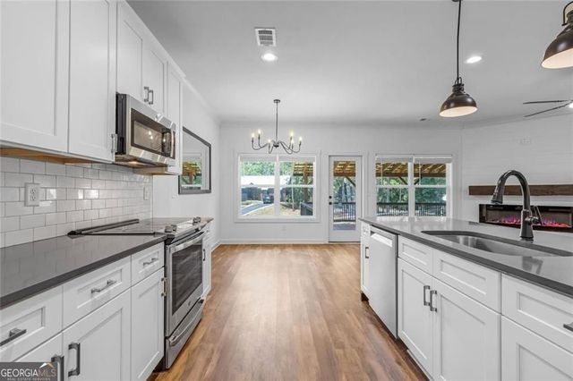 5466 Whitehall Road, Lula, GA 30554