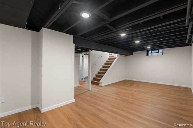 4048 Royal Avenue, Berkley, MI 48072