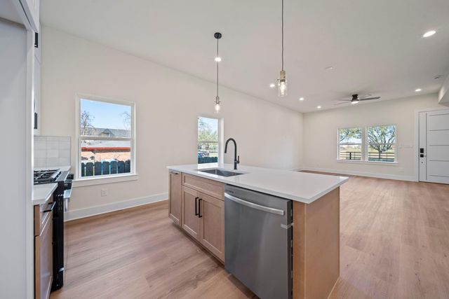 234 E 39 Th Street, Houston, TX 77018