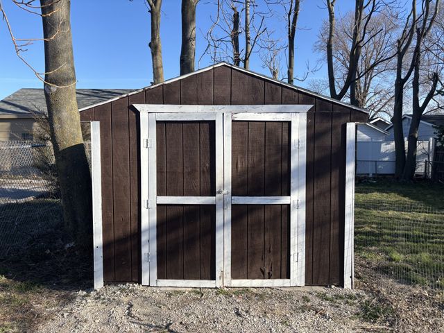 1414 Hull Avenue, Des Moines, IA 50316