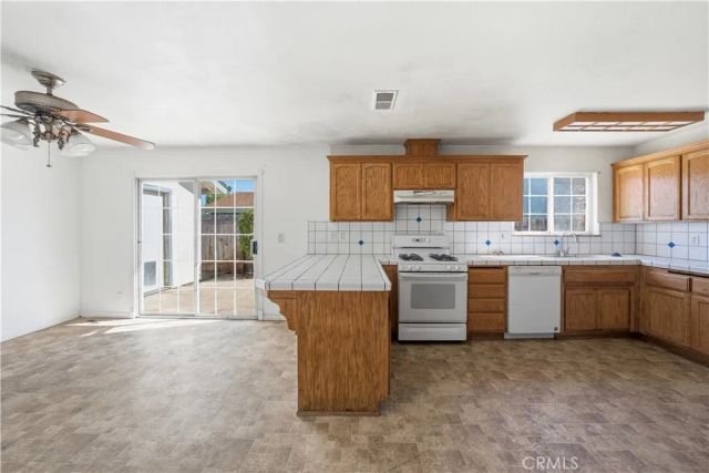 1123 Valerie, Santa Maria, CA 93454