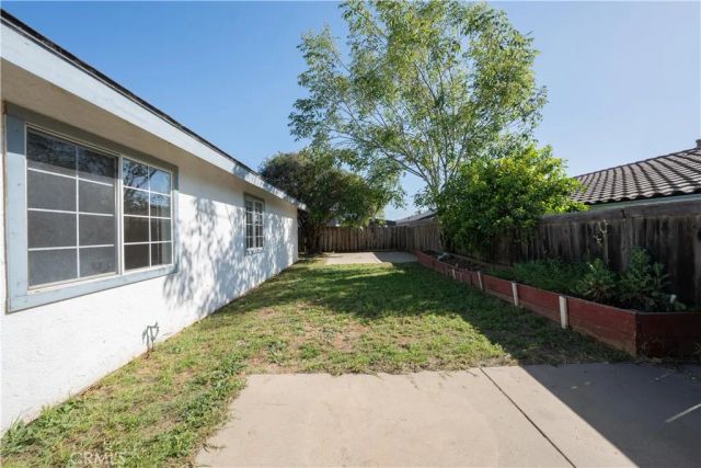 1123 Valerie, Santa Maria, CA 93454