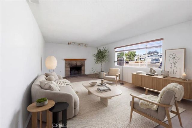 1123 Valerie, Santa Maria, CA 93454