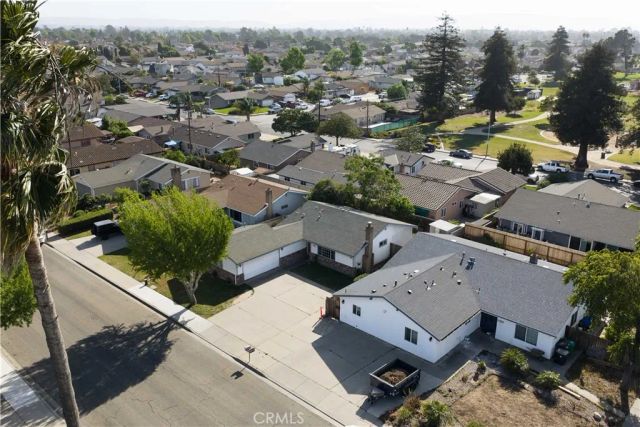 1123 Valerie, Santa Maria, CA 93454