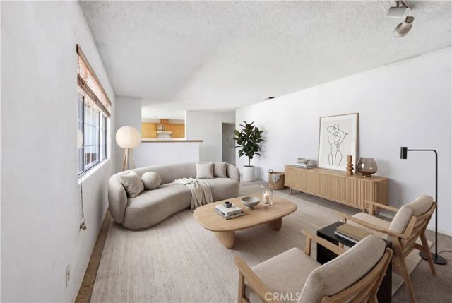 1123 Valerie, Santa Maria, CA 93454