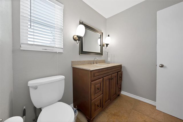 1601 Oak Meadow Drive, Irving, TX 75061
