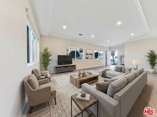 24842 Frampton Avenue, Harbor City (los Angeles), CA 90710