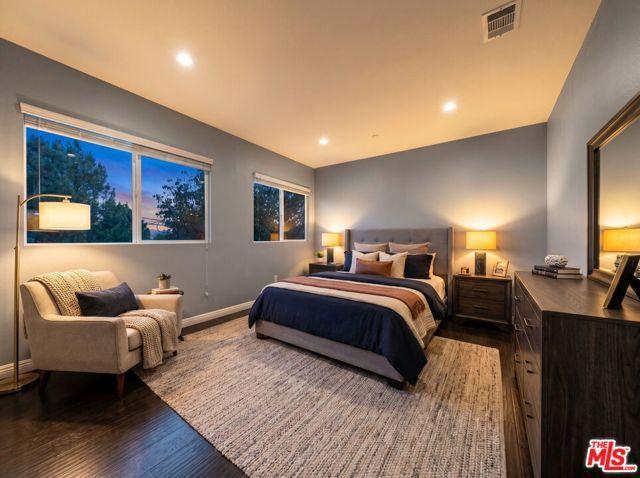 24842 Frampton Avenue, Harbor City (los Angeles), CA 90710