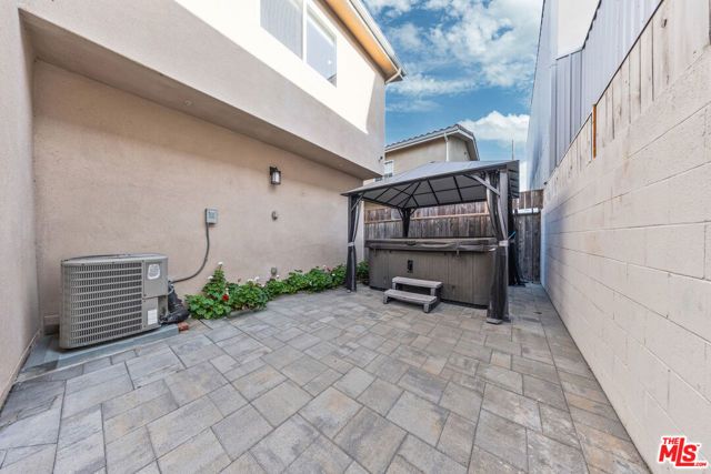 24842 Frampton Avenue, Harbor City (los Angeles), CA 90710