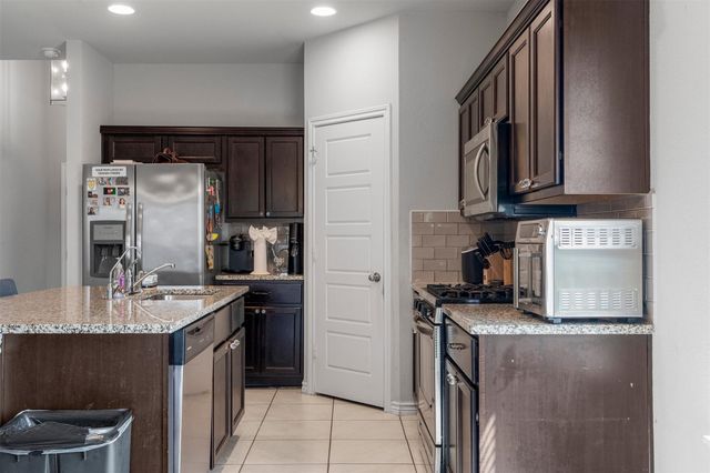 6612 Paseo San Lucas LN, Austin, TX 78744