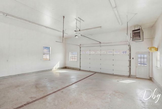 21870 W Lake Avenue, Round Lake, IL 60073