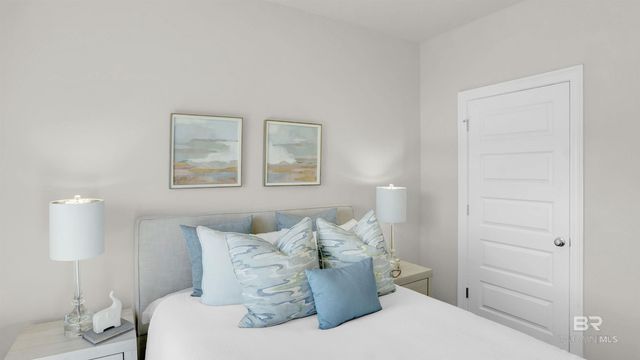 22560 Hamilton Street, Robertsdale, AL 36567