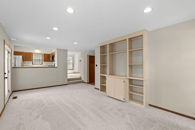 11105 Sumter Avenue S, Bloomington, MN 55438