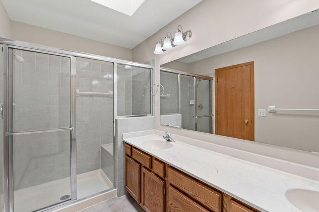 11105 Sumter Avenue S, Bloomington, MN 55438