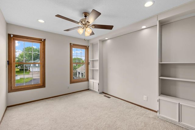 11105 Sumter Avenue S, Bloomington, MN 55438