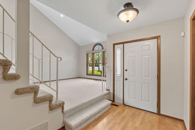 11105 Sumter Avenue S, Bloomington, MN 55438