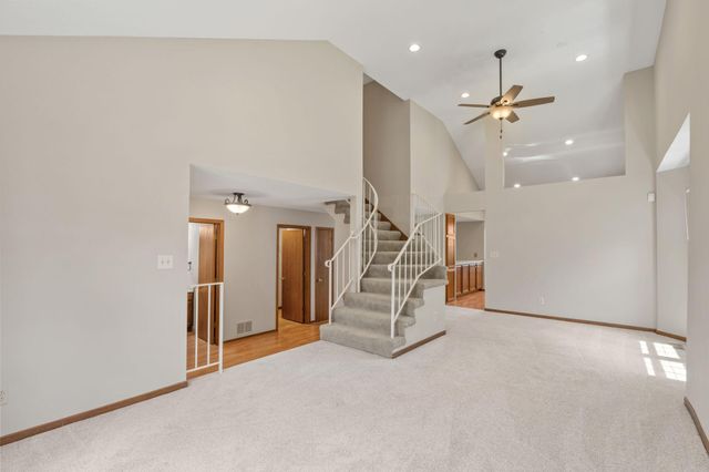 11105 Sumter Avenue S, Bloomington, MN 55438