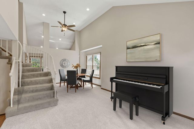 11105 Sumter Avenue S, Bloomington, MN 55438