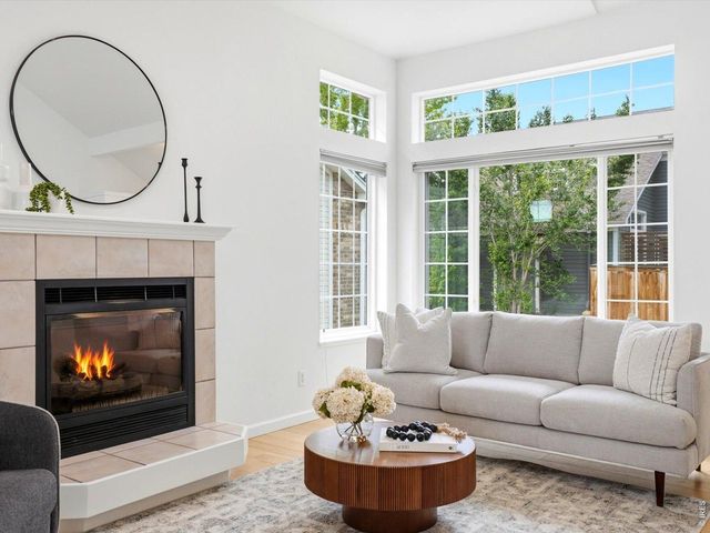 4852 10th St, Boulder, CO 80304