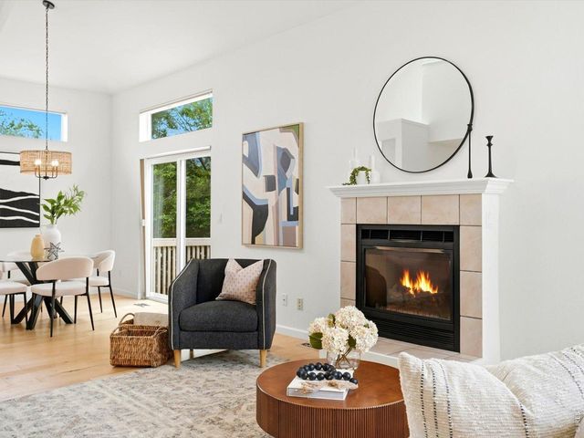 4852 10th St, Boulder, CO 80304