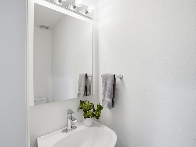 4852 10th St, Boulder, CO 80304