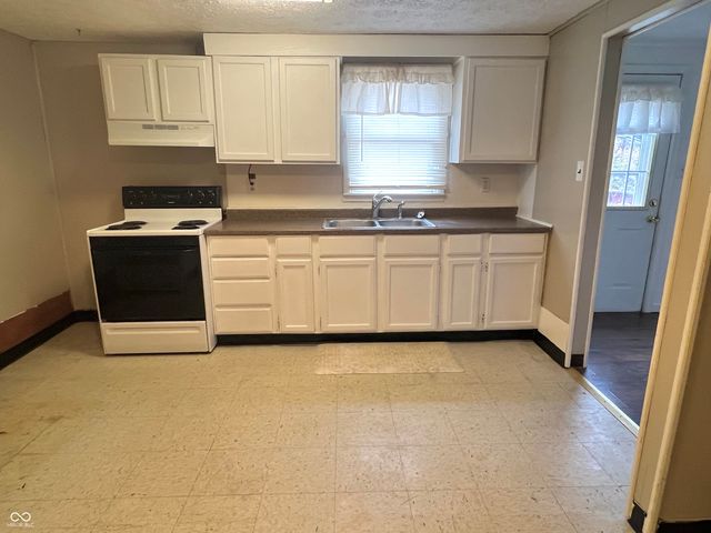 5517 Purpura Drive, Indianapolis, IN 46236