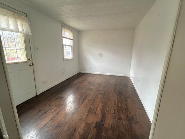 5517 Purpura Drive, Indianapolis, IN 46236