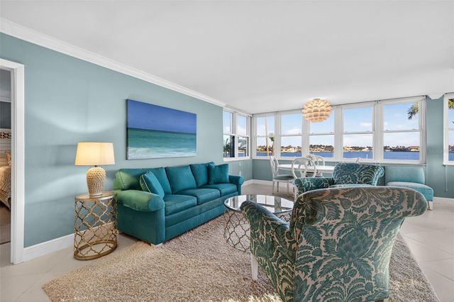 5130 BRITTANY DRIVE S 201, St Petersburg, FL 33715