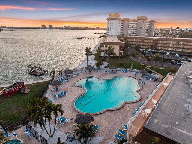 5130 BRITTANY DRIVE S 201, St Petersburg, FL 33715