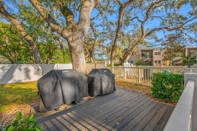 820 VIRGINIA STREET 206, Dunedin, FL 34698